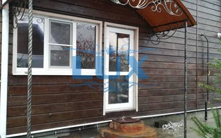 кованый двускатный навес