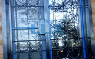 одностворчатая оконная решетка